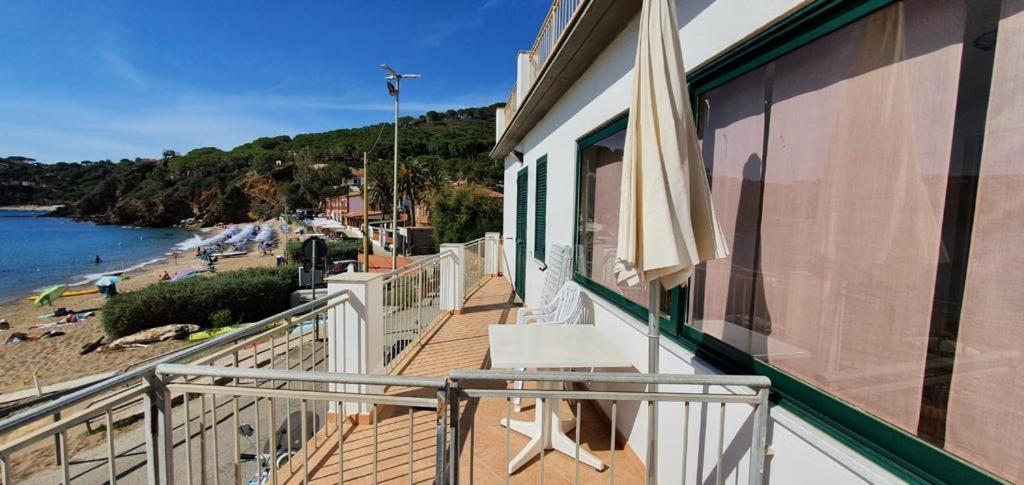 Appartamenti Villa Miramare Capoliveri  Exteriör bild