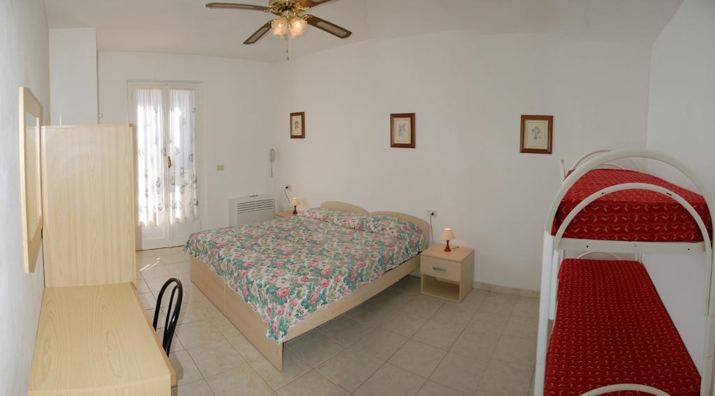 Appartamenti Villa Miramare Capoliveri  Exteriör bild